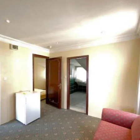 Blanche & Garden Pool 3* Isztambul