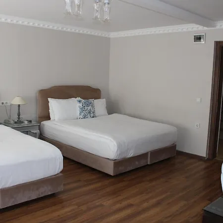 Szálloda Blanche & Garden Pool 3*