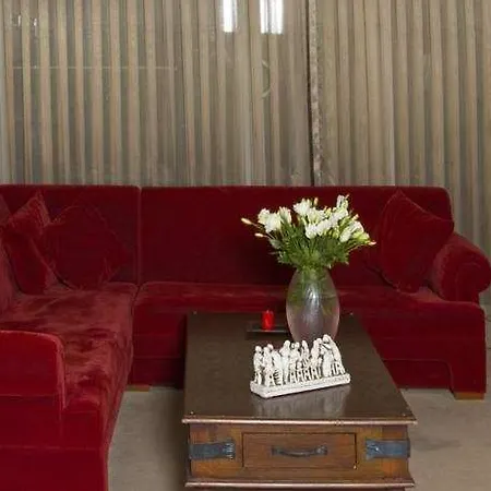 Blanche & Garden Pool Hotel 3*