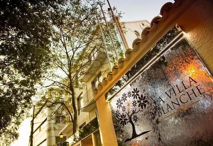 Blanche & Garden Pool 酒店 3*