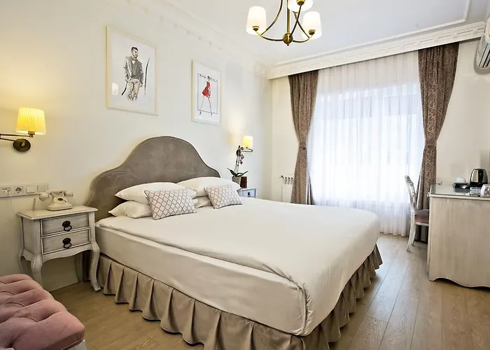 Blanche & Garden Pool 伊斯坦布尔