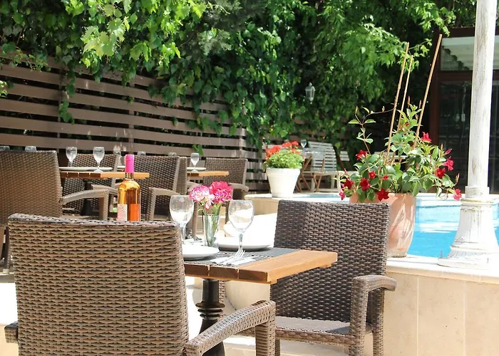 酒店 Blanche & Garden Pool