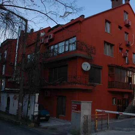 酒店 Blanche & Garden Pool